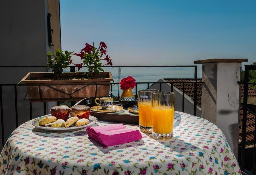 Casa Rosaria Amalfi Coast Bed & Breakfast Vietri Exterior foto